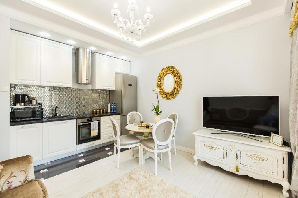 Pk Apartments-Lipowa Street-Center 比亚韦斯托克 外观 照片